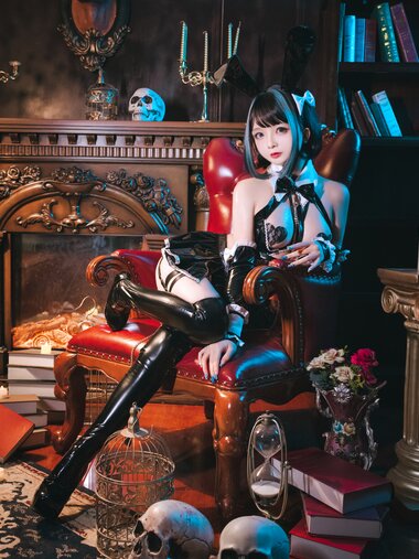 [COSPLAY] 日奈娇 - 万圣恶魔皮衣 [66P-1.39GB]