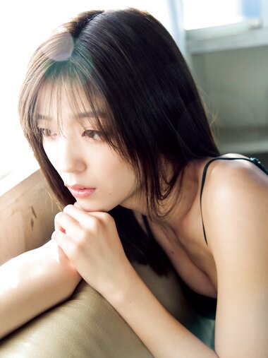 [FRIDAY] 2021.01.22 工藤美桜 佐藤あいり 石田桃香 安位カヲル 吉澤遥奈 吉田莉桜 (Digital Version)