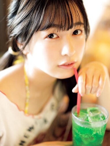 [FRIDAY] 2021.12.31 河田陽菜 篠崎愛 早川渚紗 街山みほ 三宮つばき 長月翠 (Digital Version)