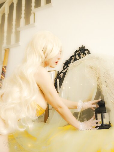 [COSPLAY] GiGi晚晚 - 金盏花