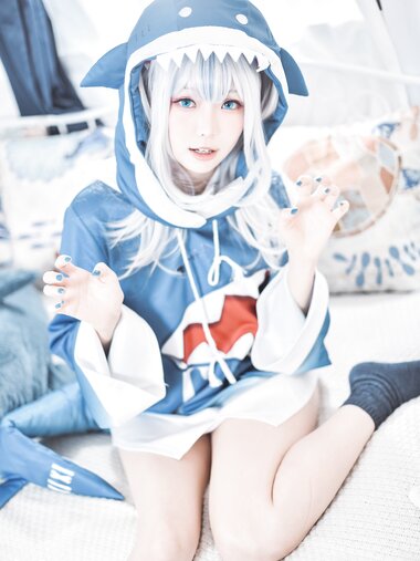[Cosplay] Ely - Gawr Gura