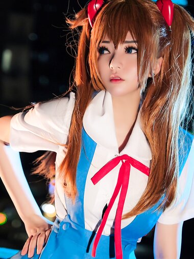 [Cosplay] Potato Godzilla - Asuka Seifuku