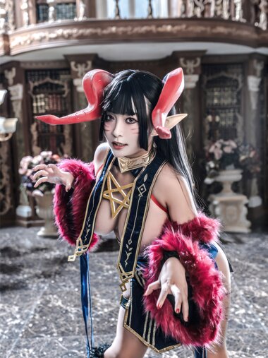 [Cosplay] 洛璃LoLiSAMA 撒旦