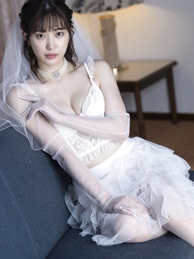 [Graphis] Gals – Akari Mitani 美谷朱里 Vermilion vol.7