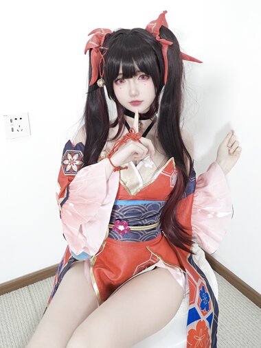 [Fantia] 发条少女（迷之呆梨) – 花火 [66P3V-631MB]