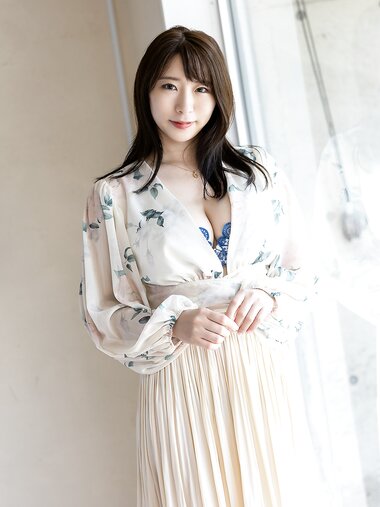 [Graphis] Gals – Monami Takarada 宝田もなみ “Pururun” vol.1