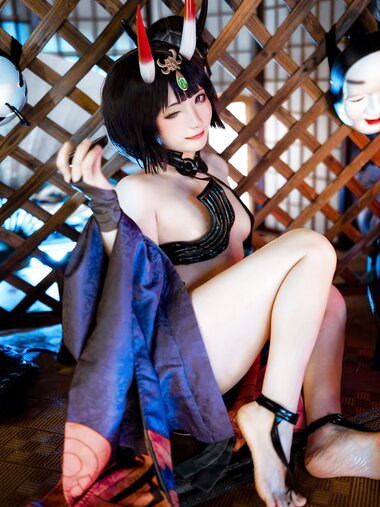 [Cosplay] 是三不是世w FGO 酒吞童子