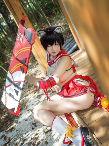[Cosplay] Mahuajiang 麻花麻花酱 - Camellia 椿