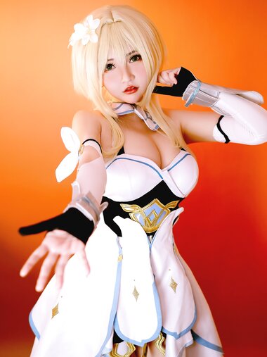[Cosplay] Potato Godzilla - Lumine