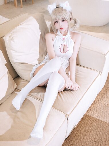 [Cosplay] Rinaijiao 日奈娇 - Persian cat 波斯猫