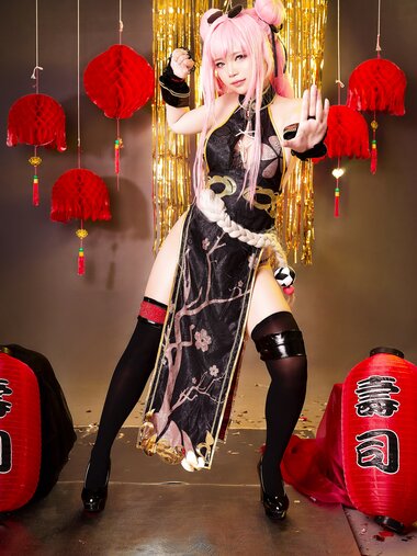 [Cosplay] ZinieQ Azur Lane Bremerton Qipao