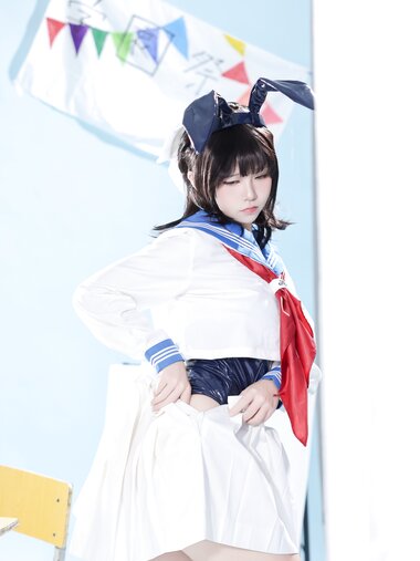 [Cosplay] G44不会受伤 水手服兔女郎咖啡厅