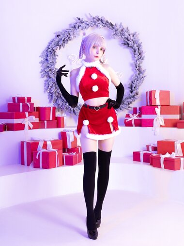 [Cosplay] OwlLit - Christmas Nazuna
