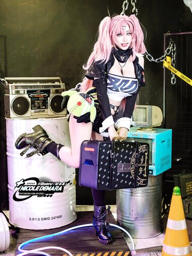 [Cosplay] Byoru - Nicole Demara (Zenless Zone Zero)