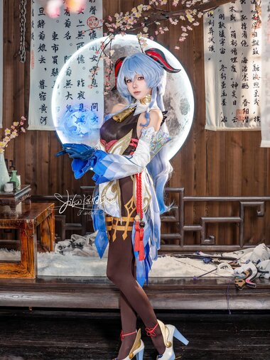 [Cosplay] 黏黏团子兔 – 11月作品『循循守月-甘雨』- SY