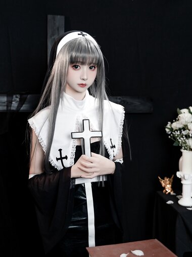 [Cosplay] Kinngyo 金鱼 - Fallen Nun 堕落修女