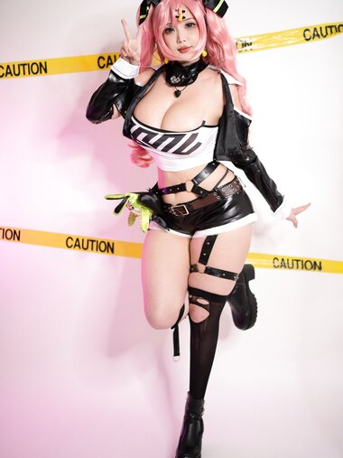 [Cosplay] Hana Bunny - Nicole Demara