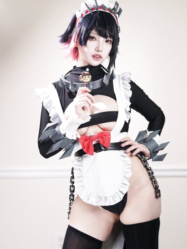 [Cosplay] 狐洛洛子 - 鲨鱼妹 女仆