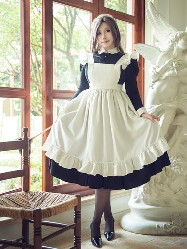 [Cosplay] 麻花麻花酱 - 女仆