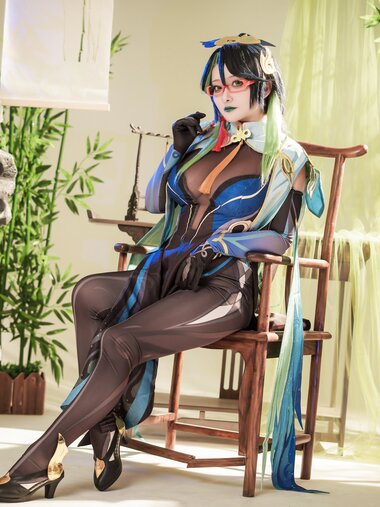 [Cosplay] 洛璃LoLiSAMA - 闲云