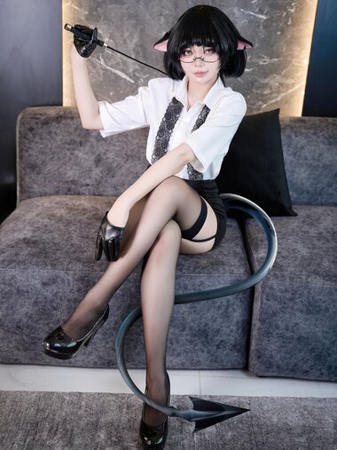 [Cosplay] ZinieQ - Jane Doe