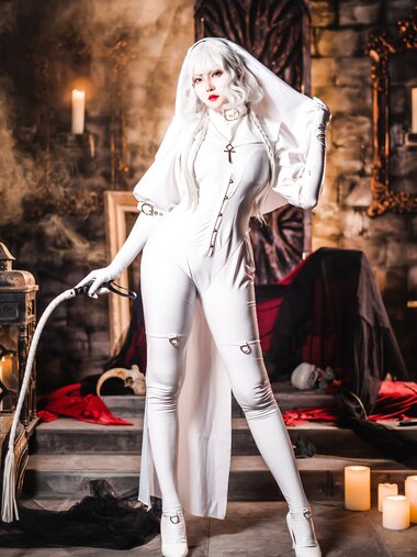 [Cosplay] Natsuko夏夏子 - 白修女