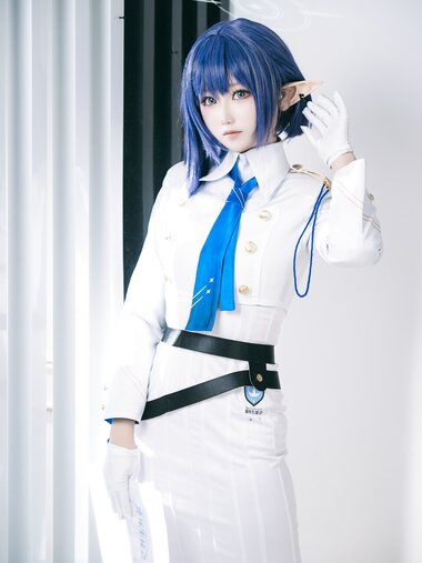 [Cosplay] lunananya 蔚蓝档案 扇喜葵