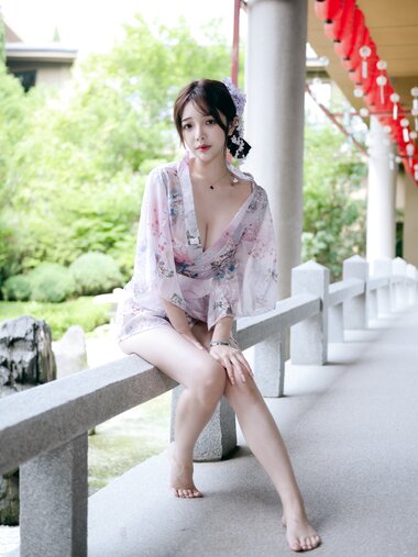 [Cosplay] 雯妹 - 和风庭院