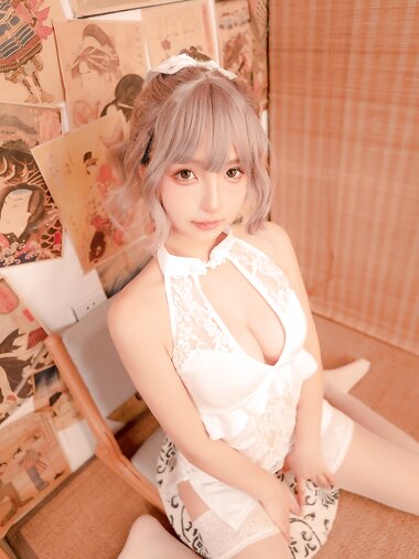 [Cosplay] Mafuyu Kagurazaka 神楽坂真冬 - White cheongsam 白旗袍