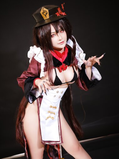 [Cosplay] Mimichan - Hu Tao