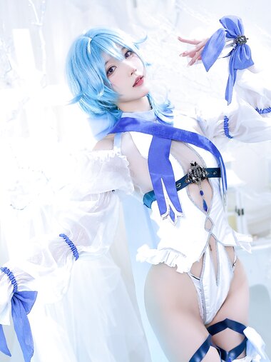 [Cosplay] Abaorabbit 阿包也是兔娘 - Coronation Picture Eula 加冕图 优菈