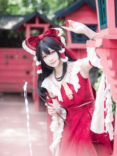 [Cosplay] Halo 酱 - Touhou Project Reimu Hakurei 东方Project 博丽灵梦