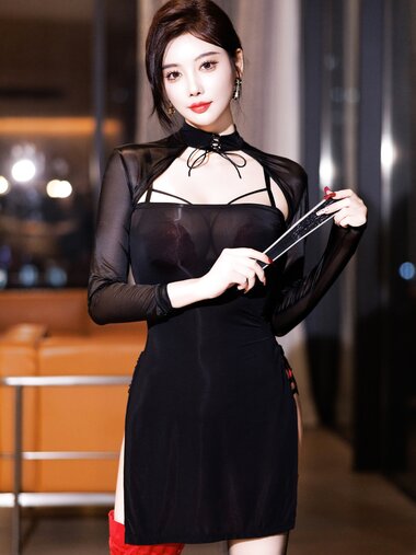 [Cosplay] 杨晨晨 - 性感短裙