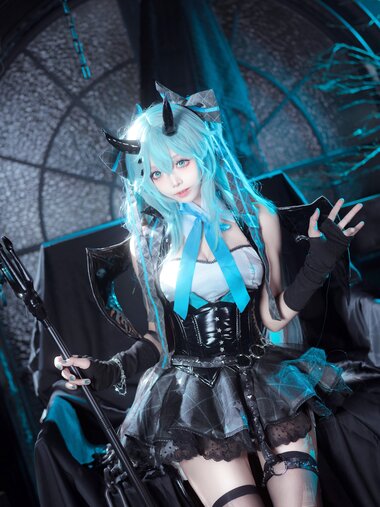 [Cosplay] 艾西 aiwest - 初音小恶魔