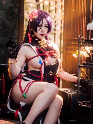 [Cosplay] Yibeibuchi 一北亦北 - Milky New Year Cheongsam 奶光新春旗袍