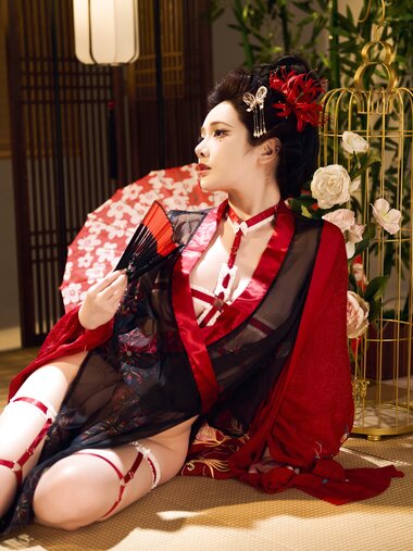 [Cosplay] 雯妹 - 红袖添香