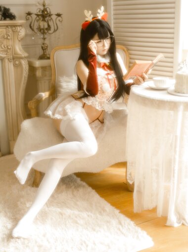 [Cosplay] 幼水铃衣 - 圣诞小鹿