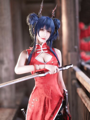 [Cosplay] Sandu 69 三度69 - Tomorrow's Ark Chen Cheongsam 明日方舟陈旗袍