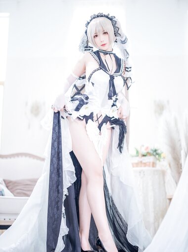 [Cosplay] 樱落酱w - 碧蓝航线 可畏 礼服