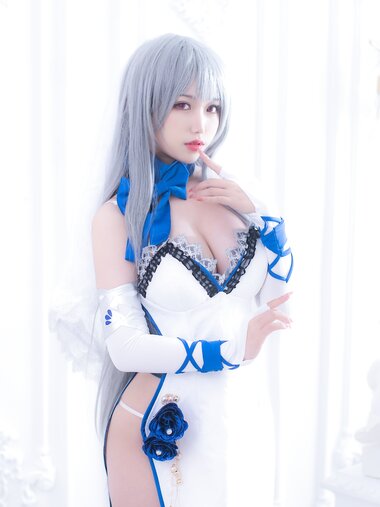 [Cosplay] Yibeibuchi 一北亦北 - Louis IX Dress 路易九世礼服