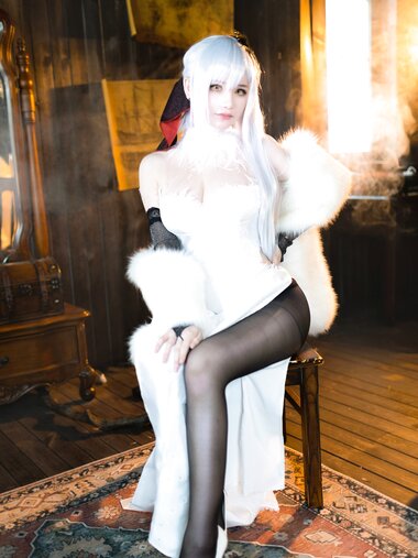 [Cosplay] 前羽_rr - 碧蓝航线 德雷克
