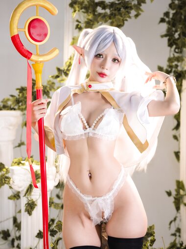 [Cosplay] Umeko J - 葬送的芙莉莲