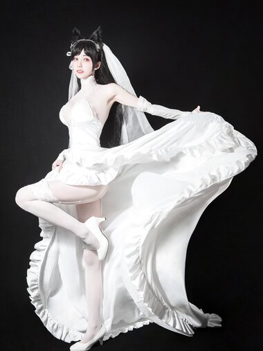 [Cosplay] Ni De Fu Qing 你的负卿 - Beloved Bride 爱宕花嫁