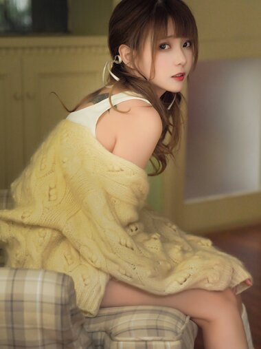 [Cosplay] Lin Zi Lin 凛子酱 - Rain That Tastes Like Tears 眼泪味道的雨
