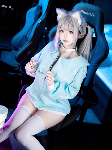 [Cosplay] 日奈娇 - 与网友的线下见面