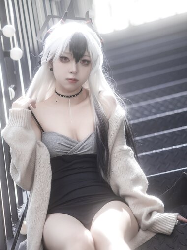 [Cosplay] 矢量鱼 - 礼服佳代子
