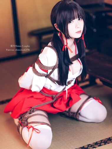 [Cosplay] 霜月shimo - NO.037 巫女捆绑 [24P-564MB]