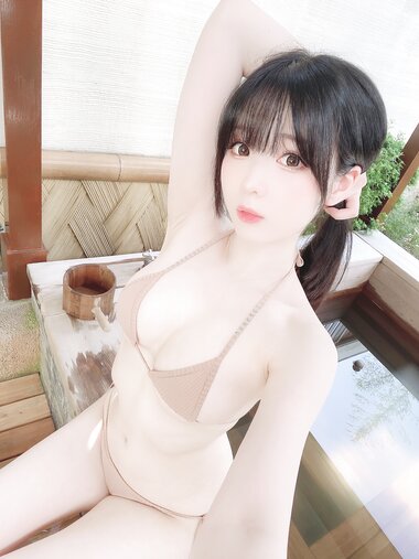[Cosplay] 霜月shimo - NO.089 Third August[21P-134MB]