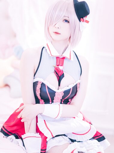 [Cosplay] 霜月shimo - NO.040 July Bonus [15P-230MB]