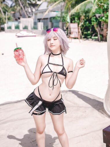 [Cosplay] Messie Huang - Hololive Danchou